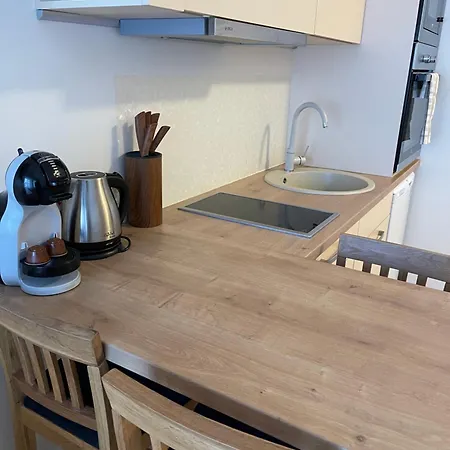 Apartment Cosy - Self Check-in, Free Parking *